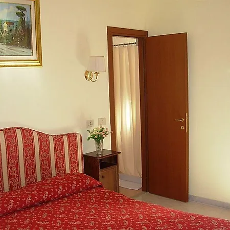 Alojamento de Acomodação e Pequeno-almoço Bed In Roma