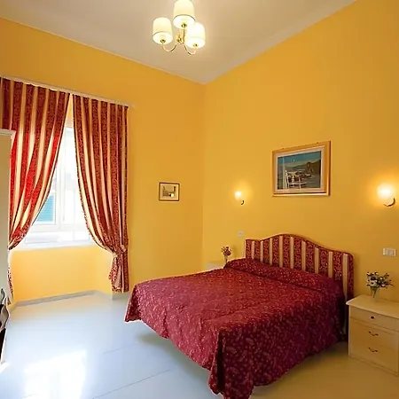 Bed In Róma