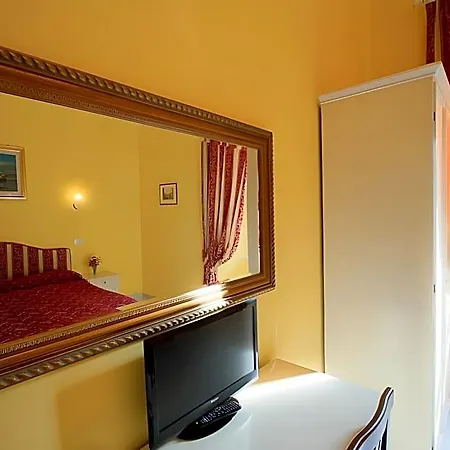 Bed In Panzió