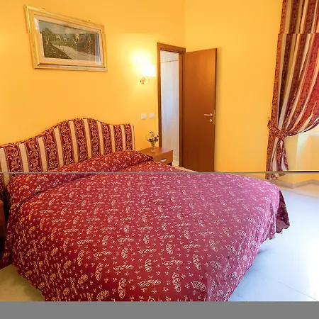 Bed In Rom