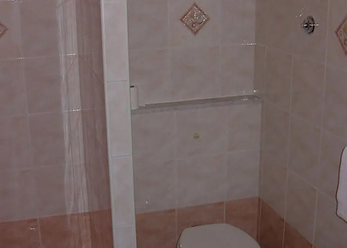 Bed In Nocleg ze śniadaniem 4*